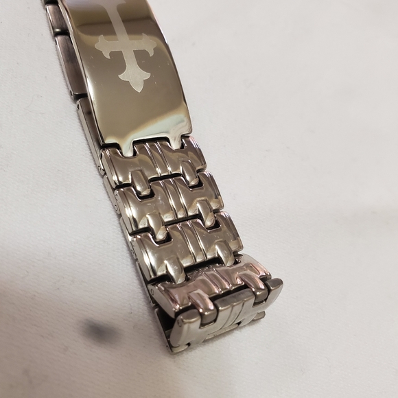 Stainless Steel Cross Bracelet - Picture 2 of 10